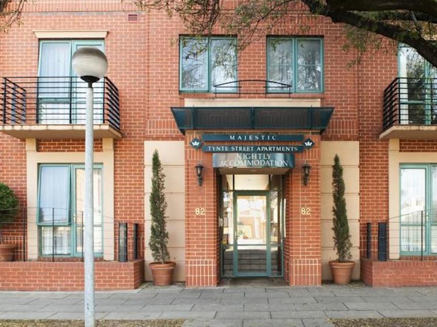 莫杰斯蒂克泰特街公寓酒店 阿德莱德 外观 照片